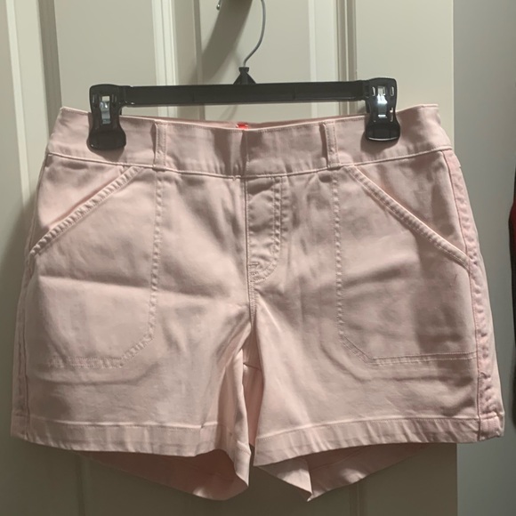 Spanx Stretch Twill Shorts- 4”-Ice Pink - Picture 5 of 8